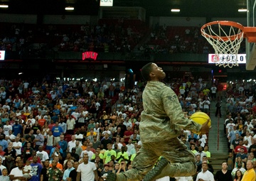USA Basketball recognizes airmen during Blue vs. White game