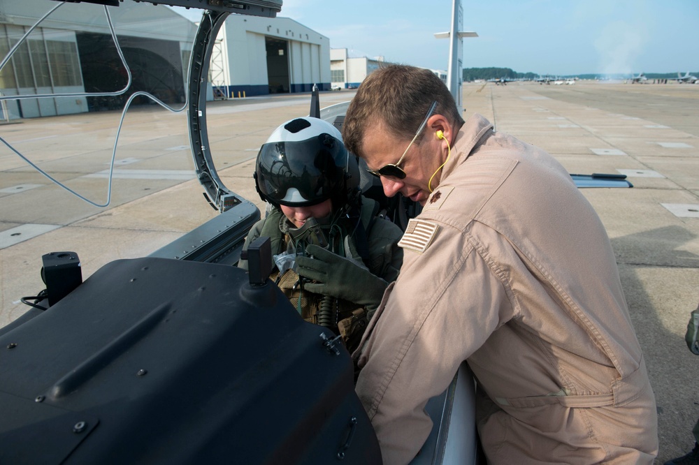 Midshipmen T6 flight day