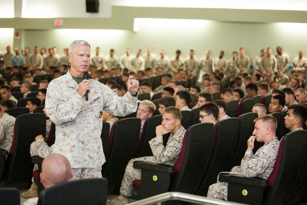 Commandant visits Marine Corps bases throughout Okinawa