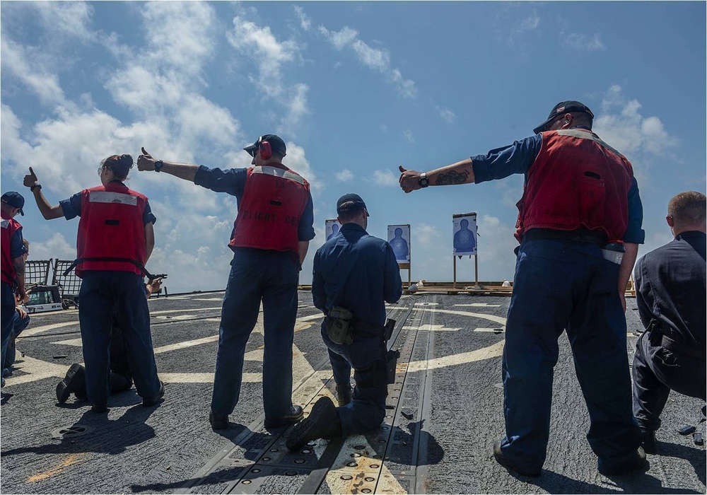 USS Bulkeley conducts weapons qualification