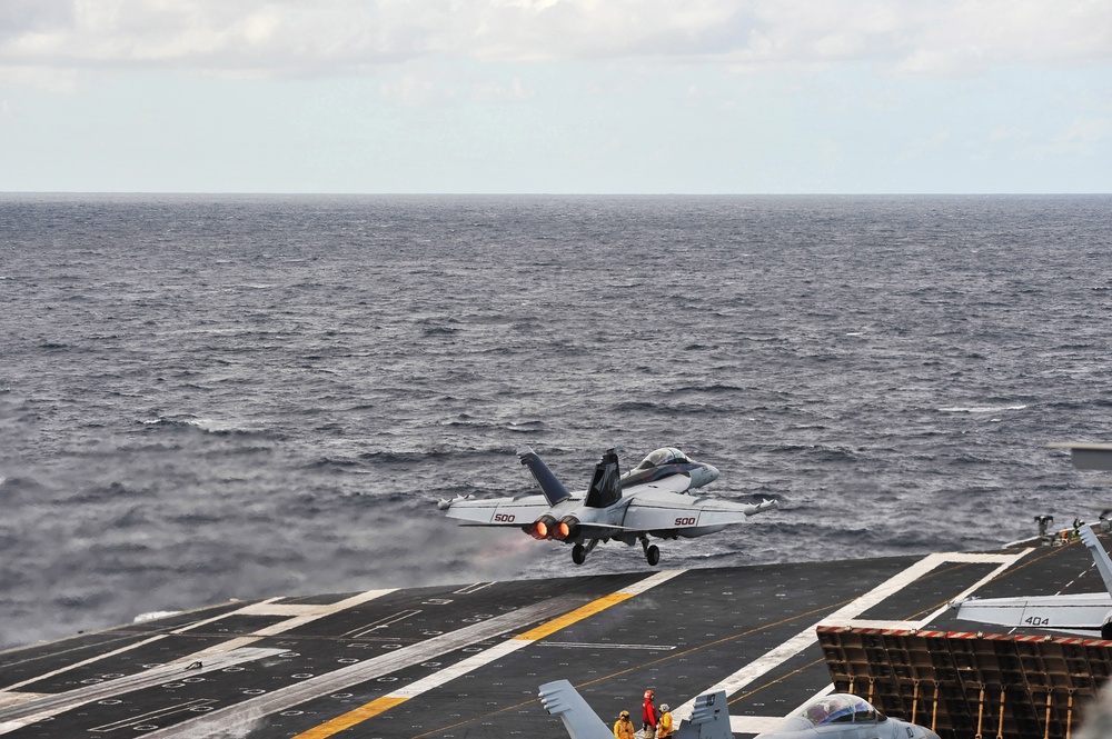 USS George Washington Talisman Saber