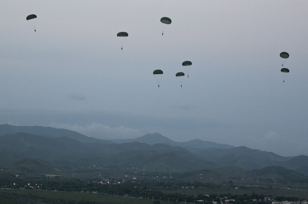 Rigger's pack, drop in Puerto Rico