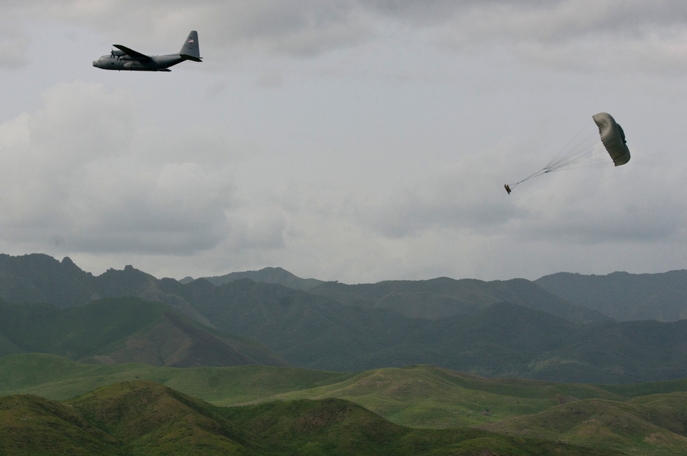 Rigger's pack, drop in Puerto Rico