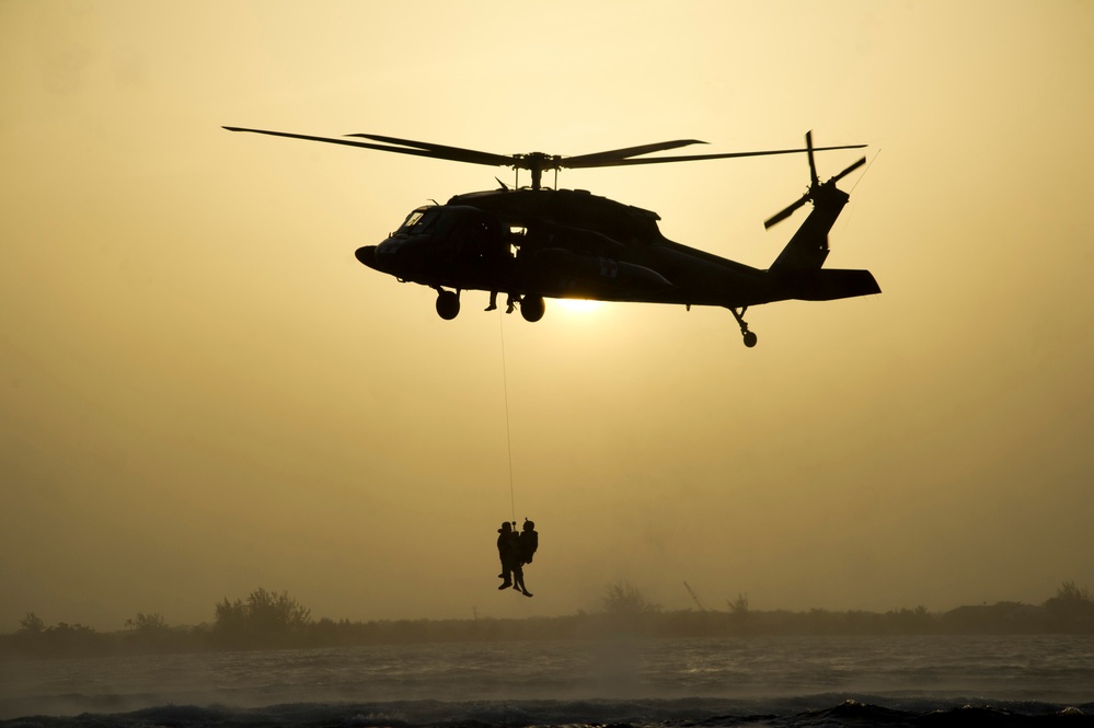 Hoist operations with 1-228th Aviation Regiment and 7th Special Forces Group (Airborne)