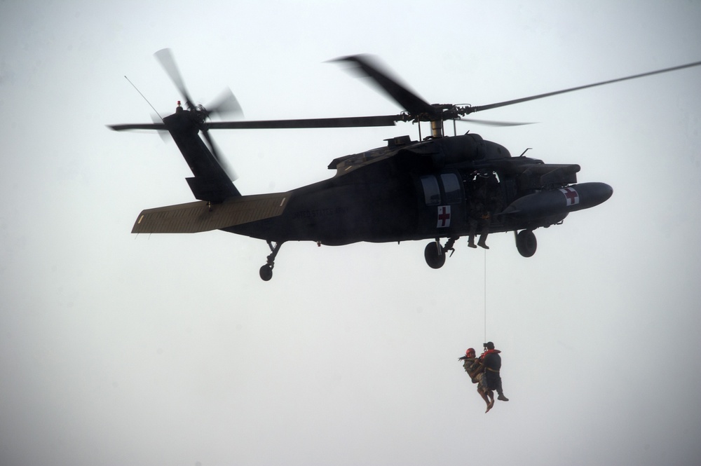 Hoist operations with 1-228th Aviation Regiment and 7th Special Forces Group (Airborne)