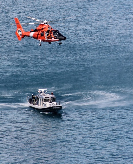 Air Station Detroit conducts hoist with CBP