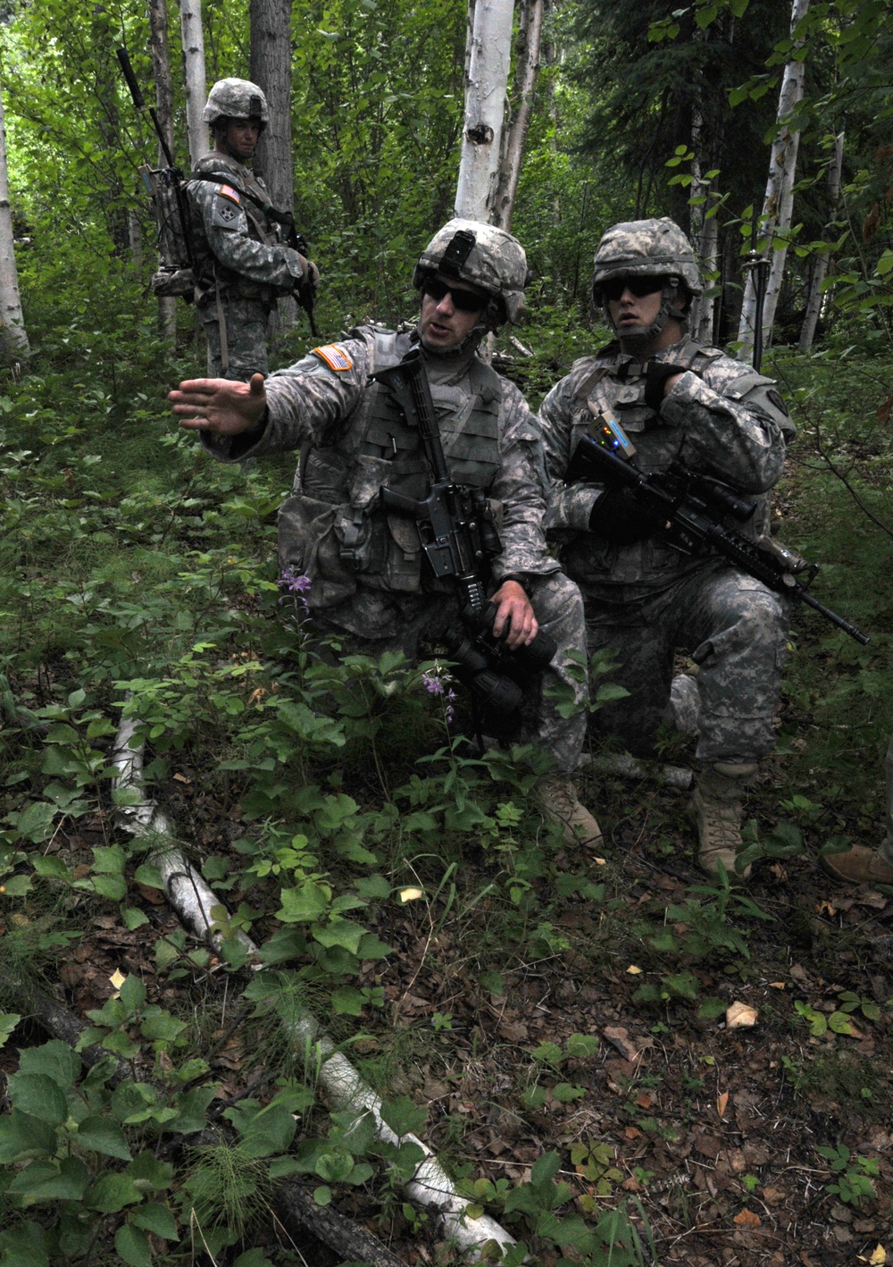 1-25 soldiers attend counter-improvised explosive device training