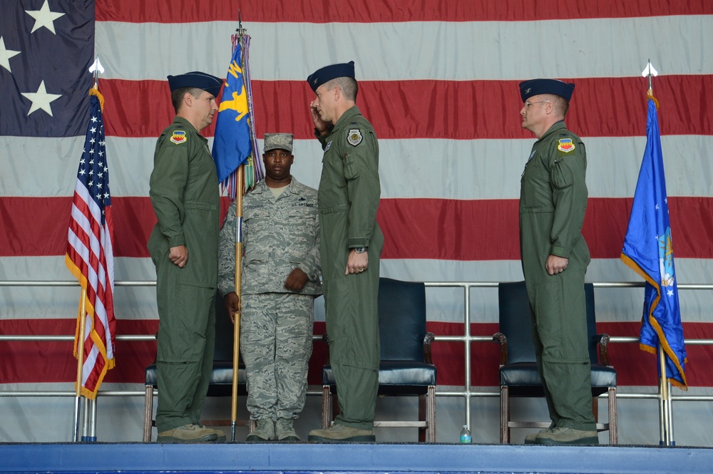 20th OG welcomes new commander