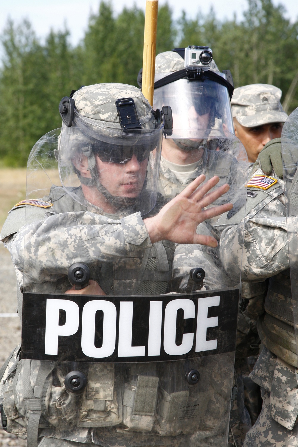 Alaska soldiers conduct civil disturbance training