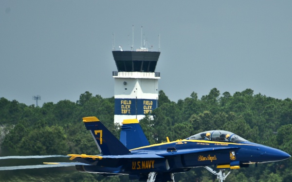 Pilot proficiency training flight