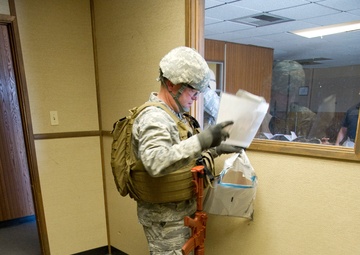 Battlefield forensics/ 'Dirty Thursdays'
