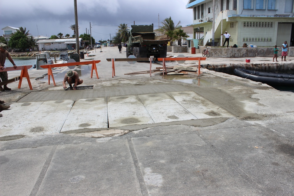 Underwater Construction Team 2 repairs pier in Kwajalein Atoll