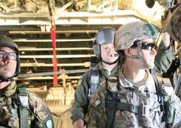 Army Reserve civil affairs soldiers earn Italian jump wings