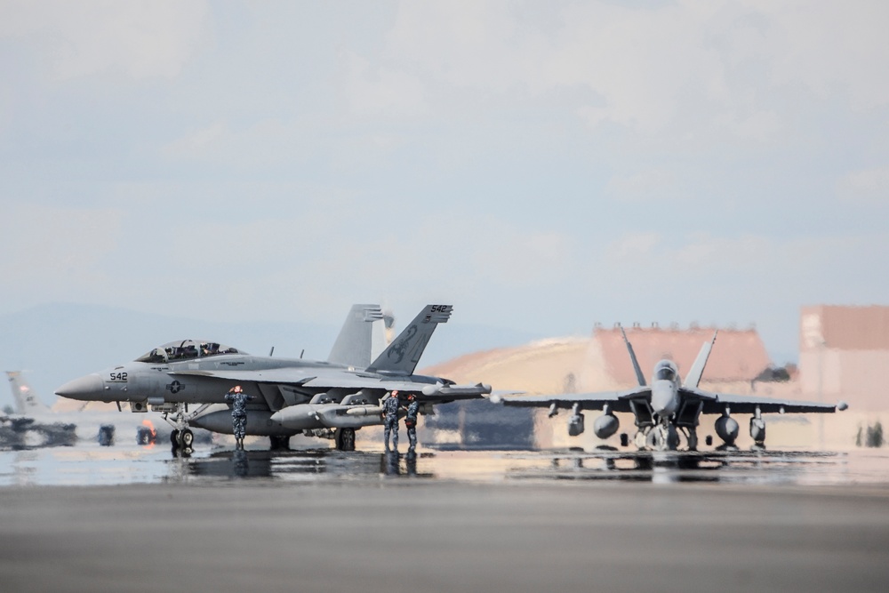 Growlers take to the air