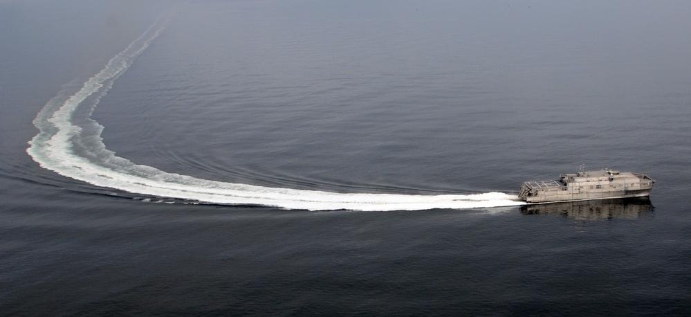 USNS Spearhead high-speed trials