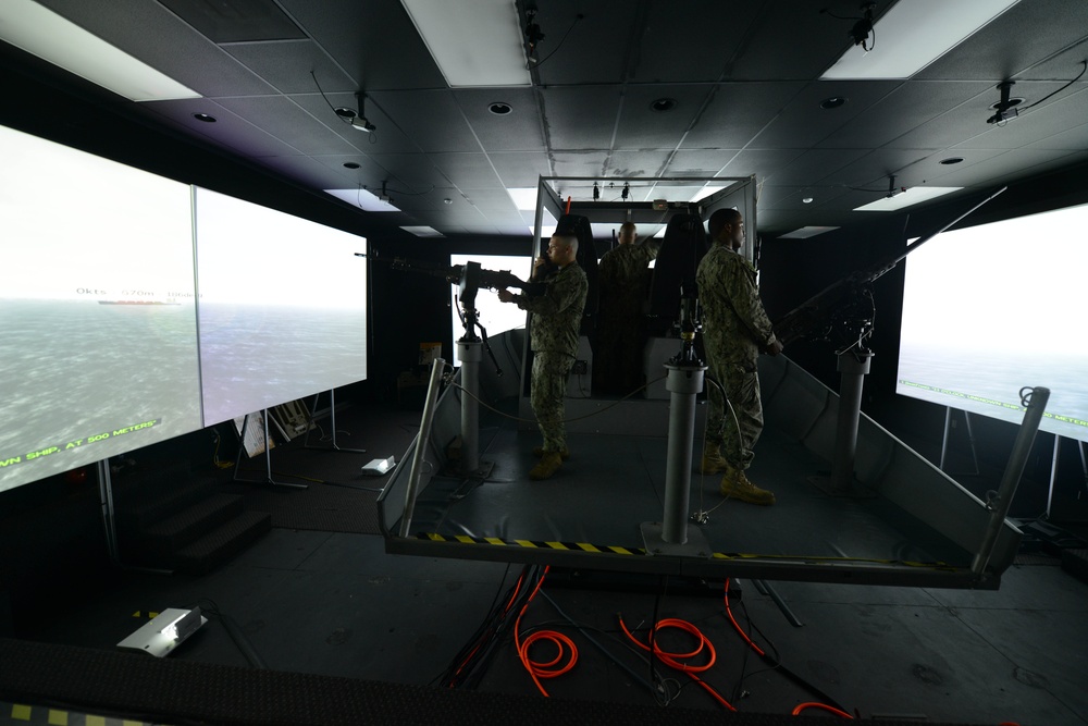 CRS-3 sailors train on simulator