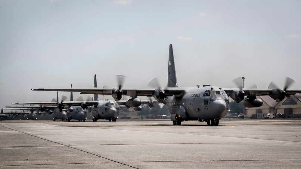 Airmen ensure successful airlift surge