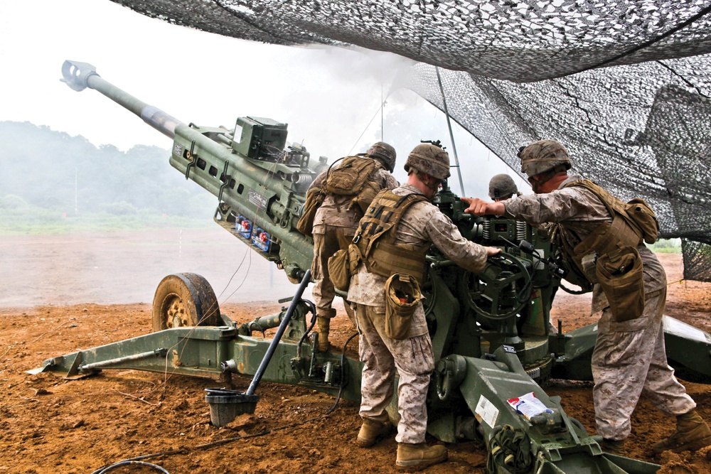 Marines prepare for exercise KMEP 13-8 with bang