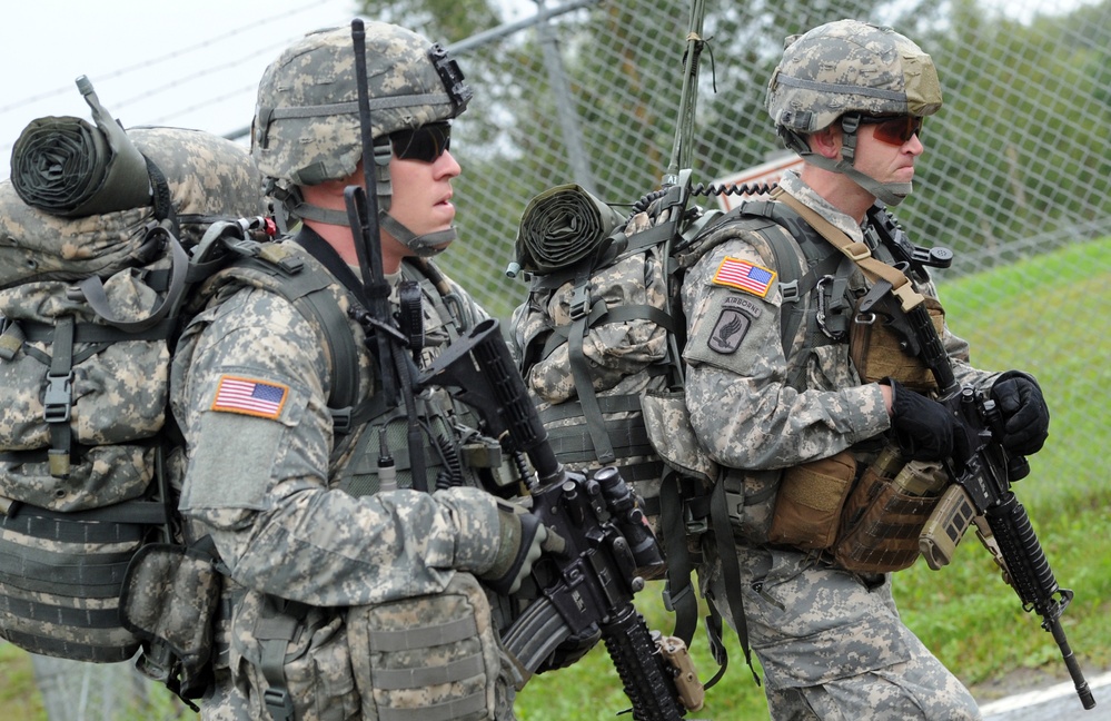 Cavalry soldiers train on emergency aid mission