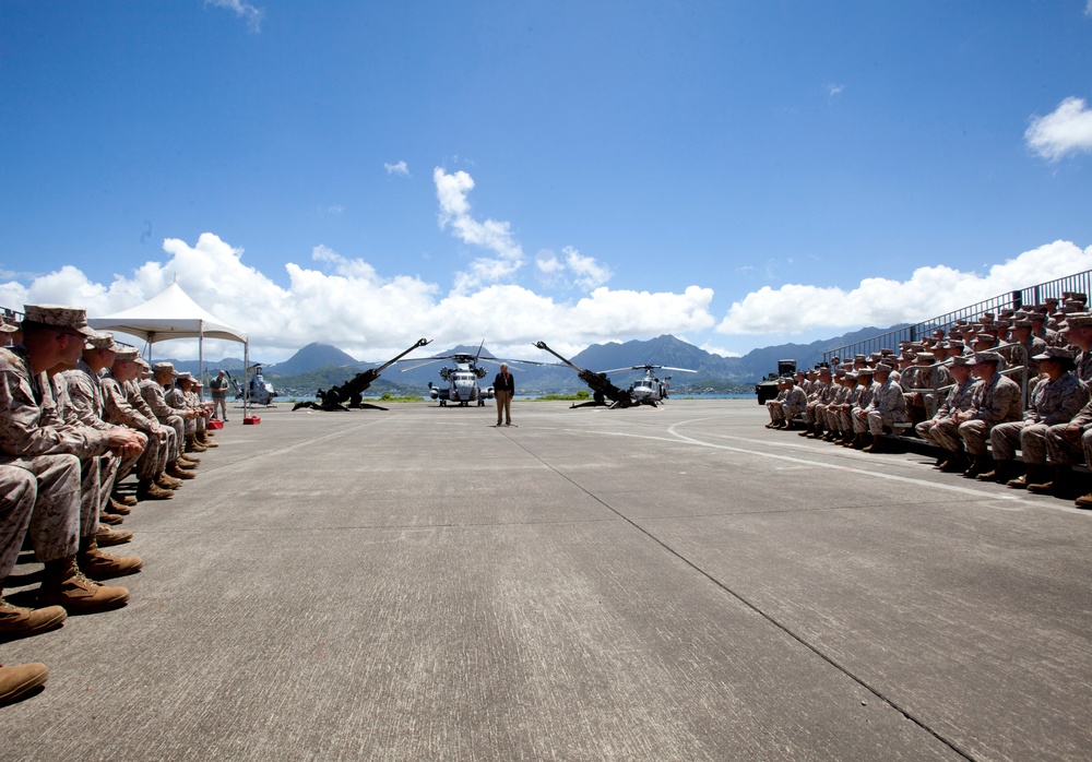 Secretary of Defense Visit to Hawaii 2013