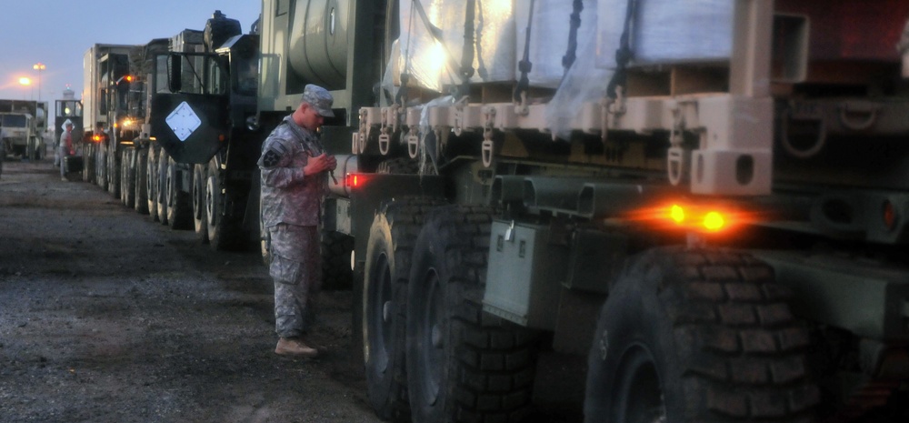 15th Transportation Company moves supplies at JRTC
