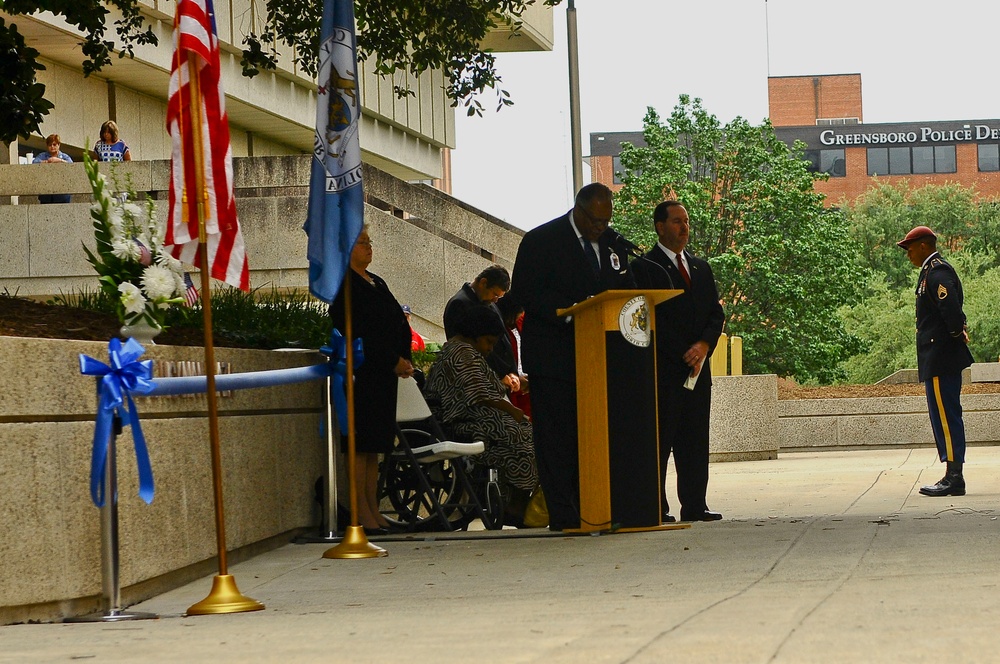 White Falcons attend dedication ceremony to fallen comrade