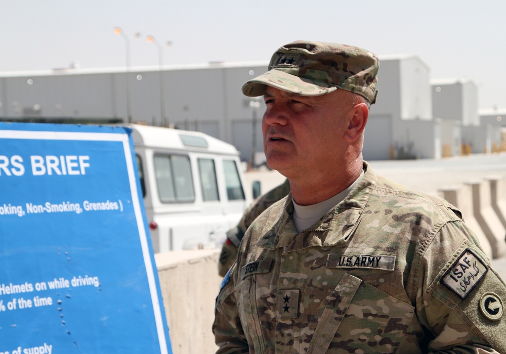 Maj. Gen. Kurt J. Stein visits Four Corners in Kandahar