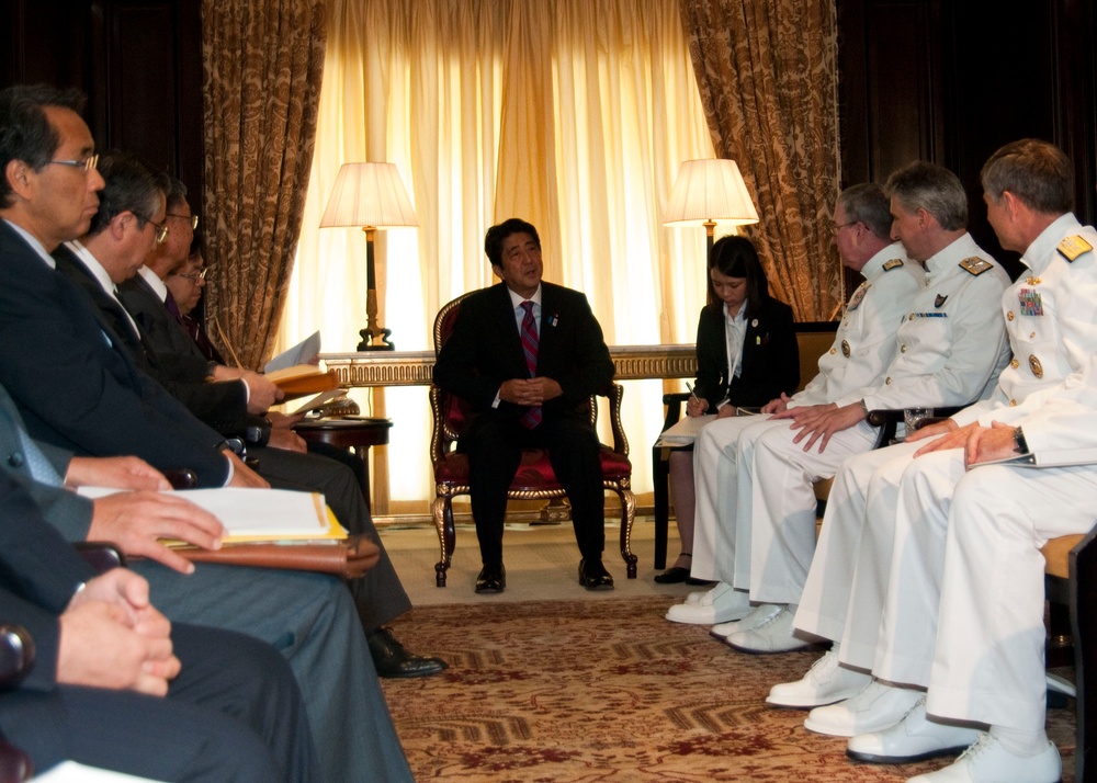 Prime minister of Japan visits Bahrain