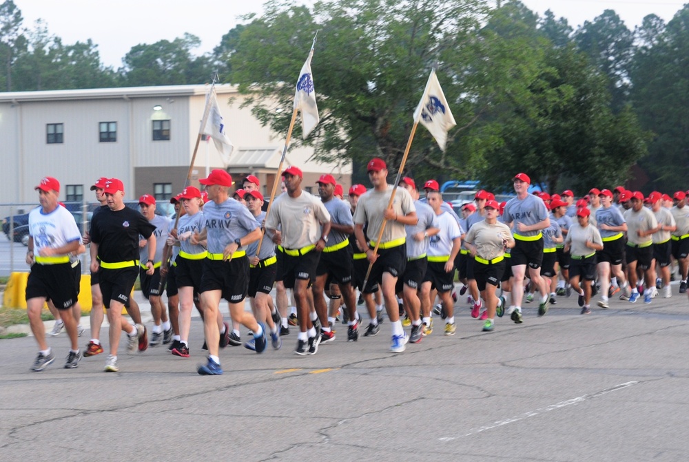 264th CSSB riggers take on Redhat run at Fort Bragg