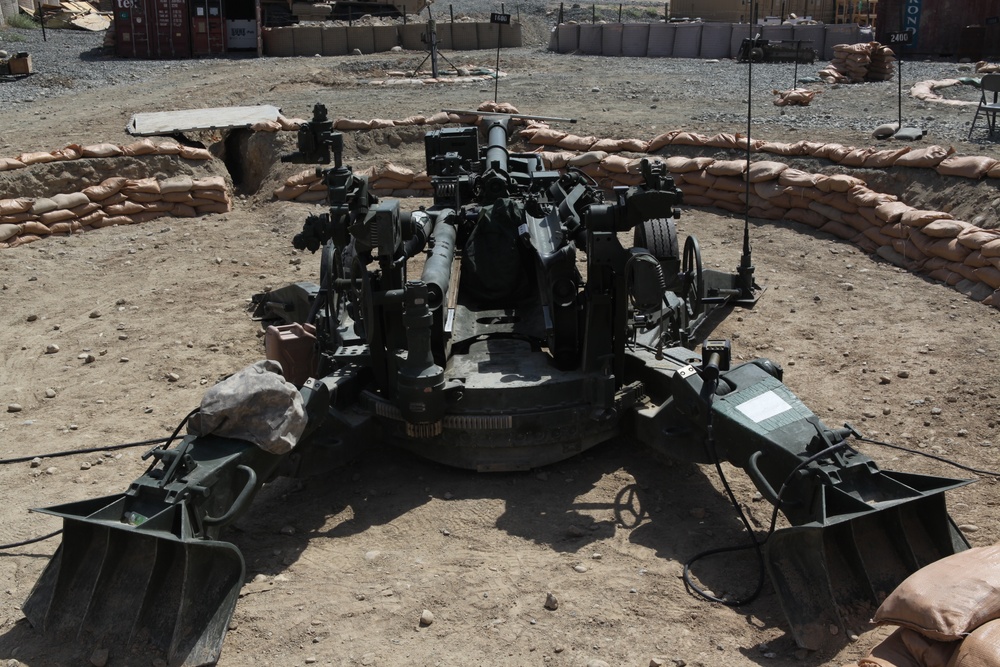 4/10 Mountain, 5-25 Bravo battery aiming circle training