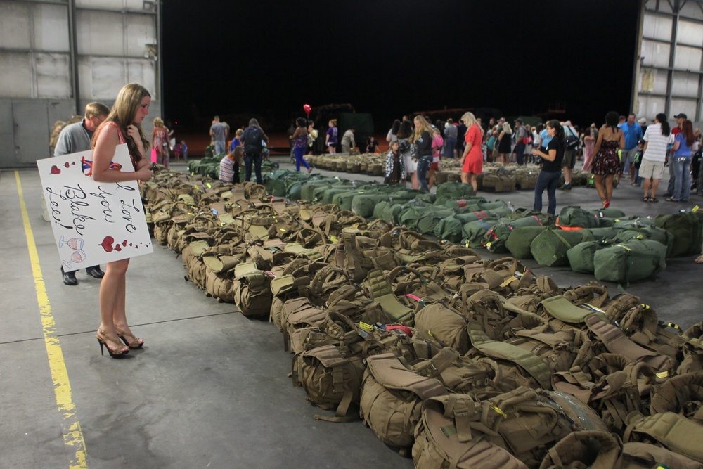 HMH-461 returns from Afghanistan