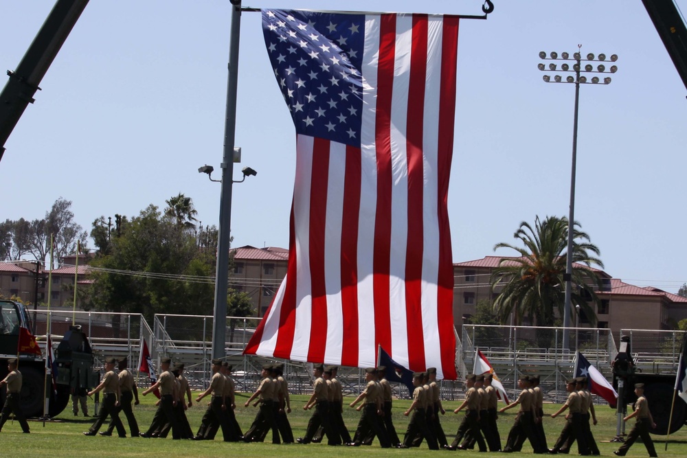 Marine Corps Installations West changes command