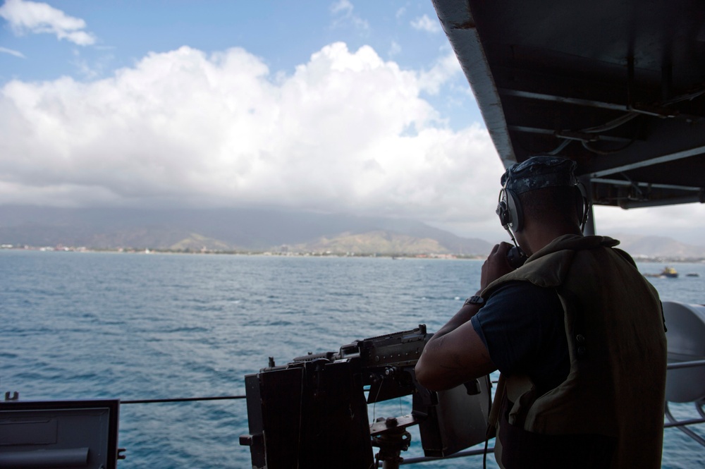 USS Denver arrives in Dili, Timor-Leste