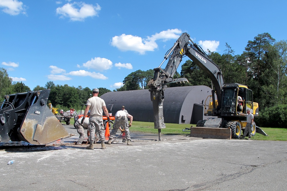 169th CES members train at Silver Flag