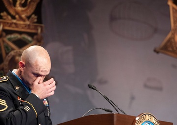 MOH recipient Staff Sgt. Carter inducted into Pentagon Hall of Heroes