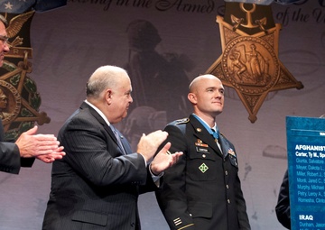 MOH recipient Staff Sgt. Carter inducted into Pentagon Hall of Heroes