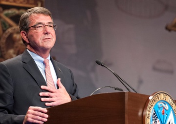 MOH recipient Staff Sgt. Carter inducted into Pentagon Hall of Heroes