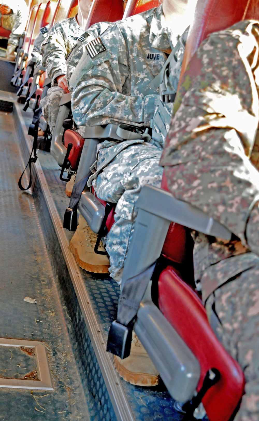 Soldiers succeed by the busload