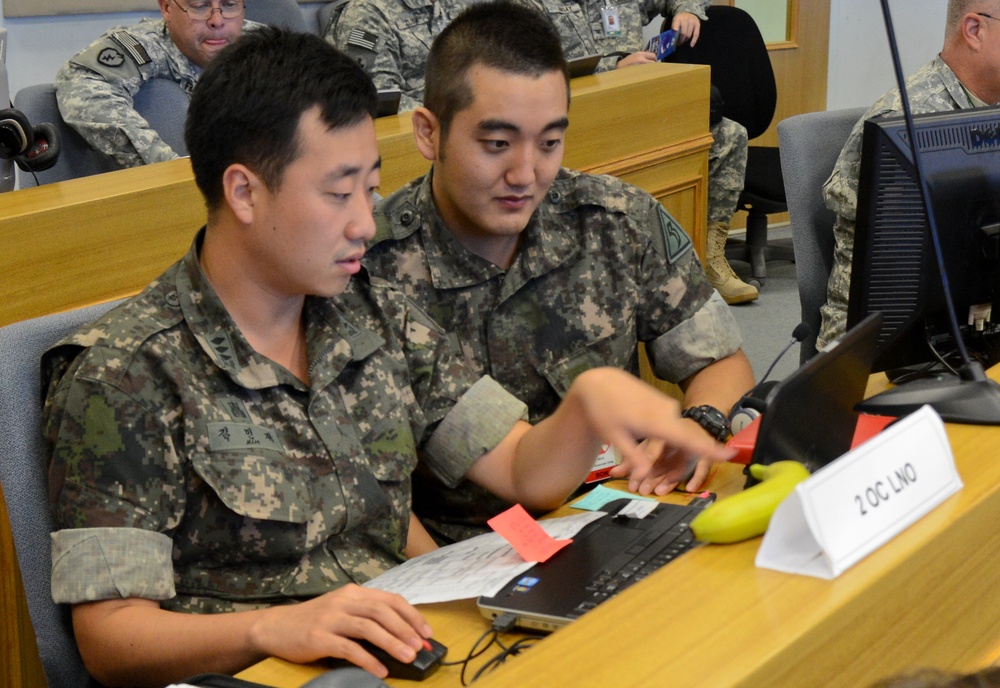 ROK Army works with 8th Army Rear Command Post in daegu