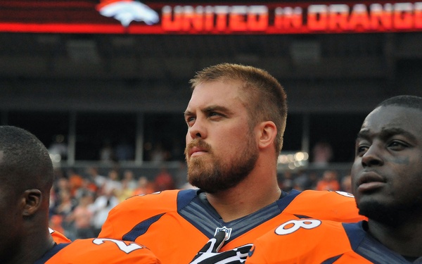 Colorado Air National Guard member plays for the Denver Broncos