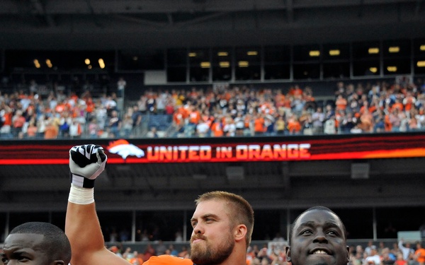 Colorado Air National Guard member plays for the Denver Broncos