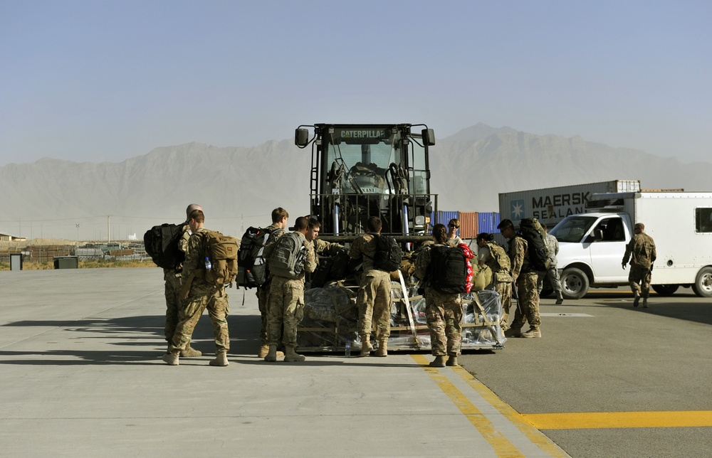 Aerial port airmen keep calm and mission moving along