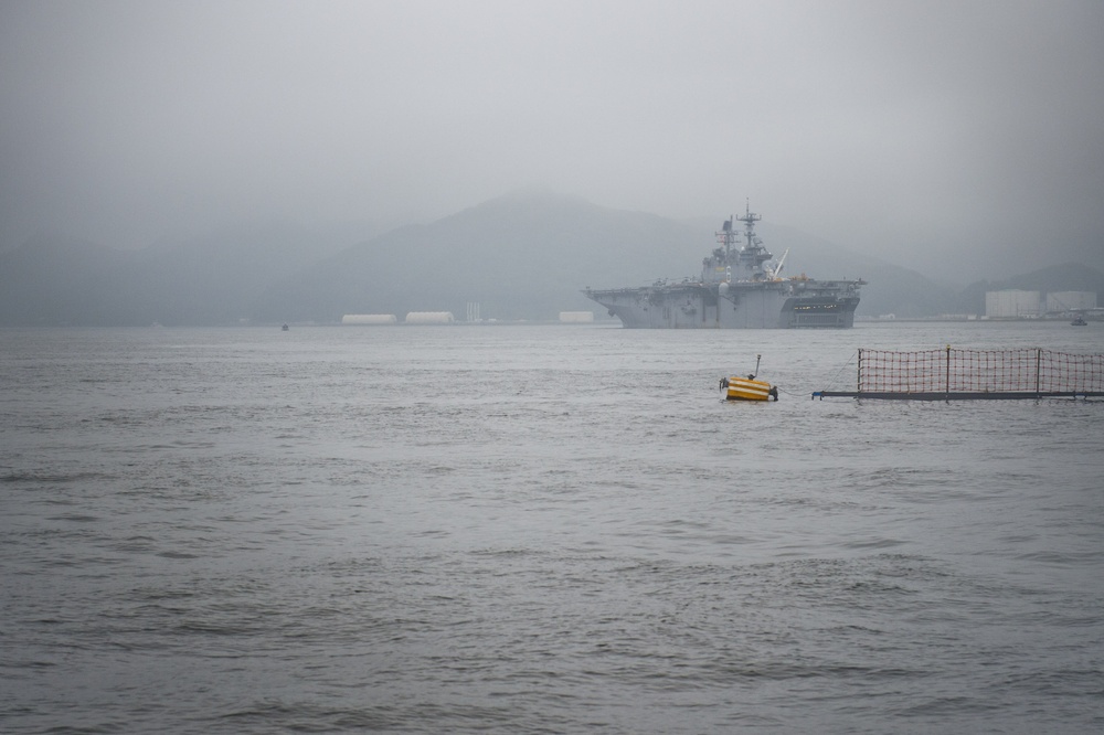 USS Bonhomme Richard in Sasebo