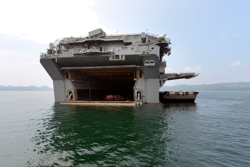 USS Bonhomme Richard in Sasebo