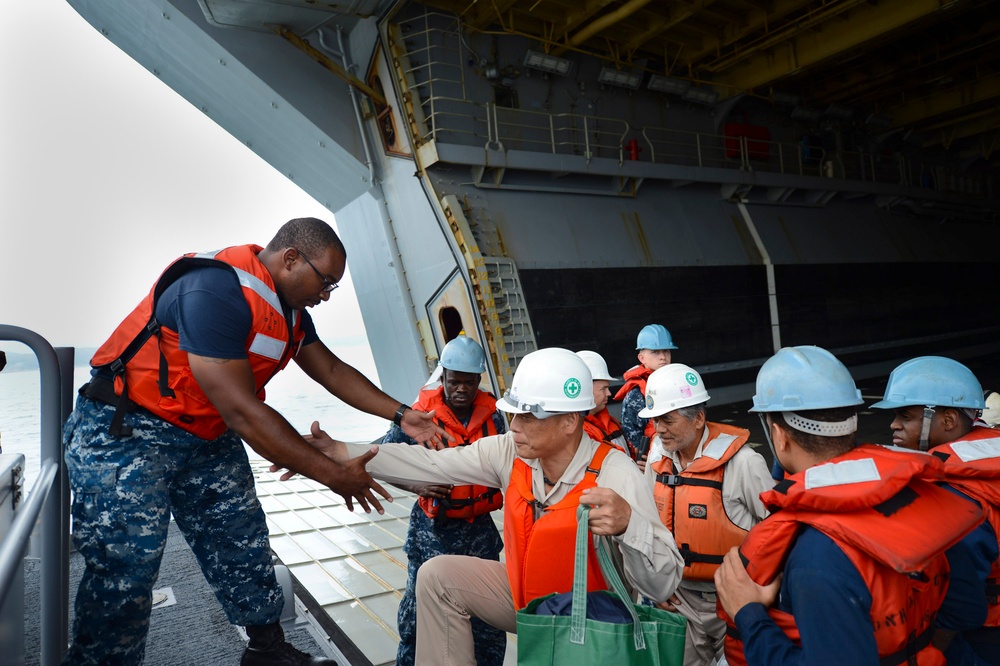 USS Bonhomme Richard in Sasebo