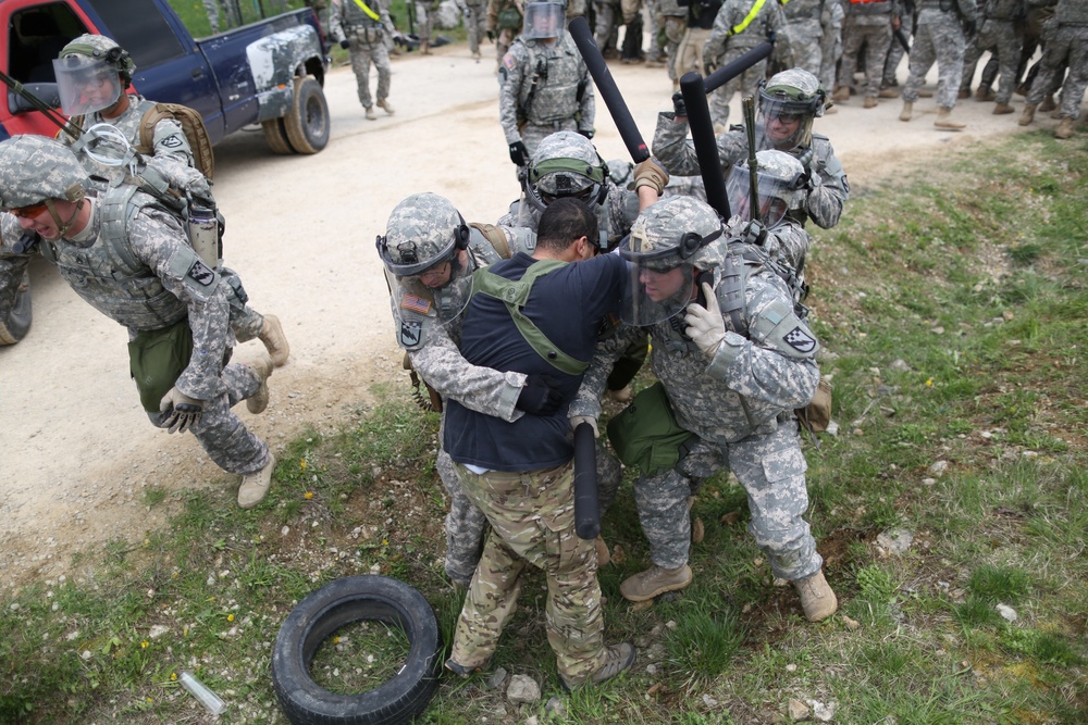 525th Battlefield Surveillance Brigade Kosovo force training exercise