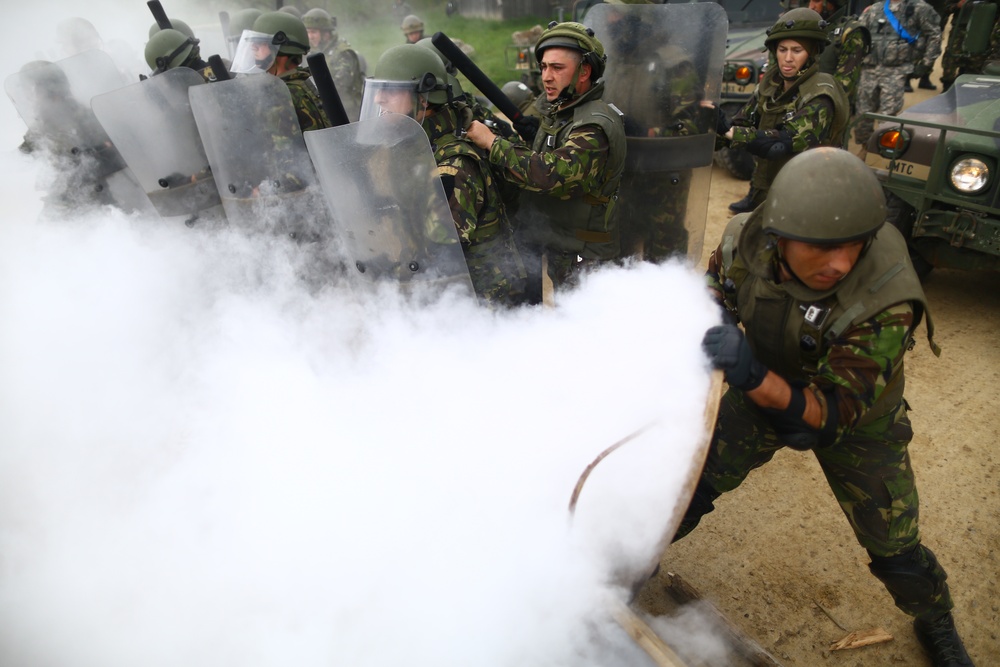 525th Battlefield Surveillance Brigade Kosovo Force mission rehearsal exercise