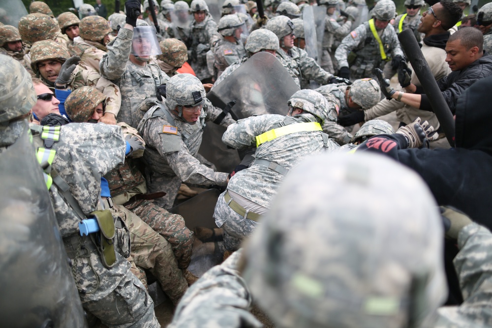 525th Battlefield Surveillance Brigade Kosovo Force mission rehearsal exercise