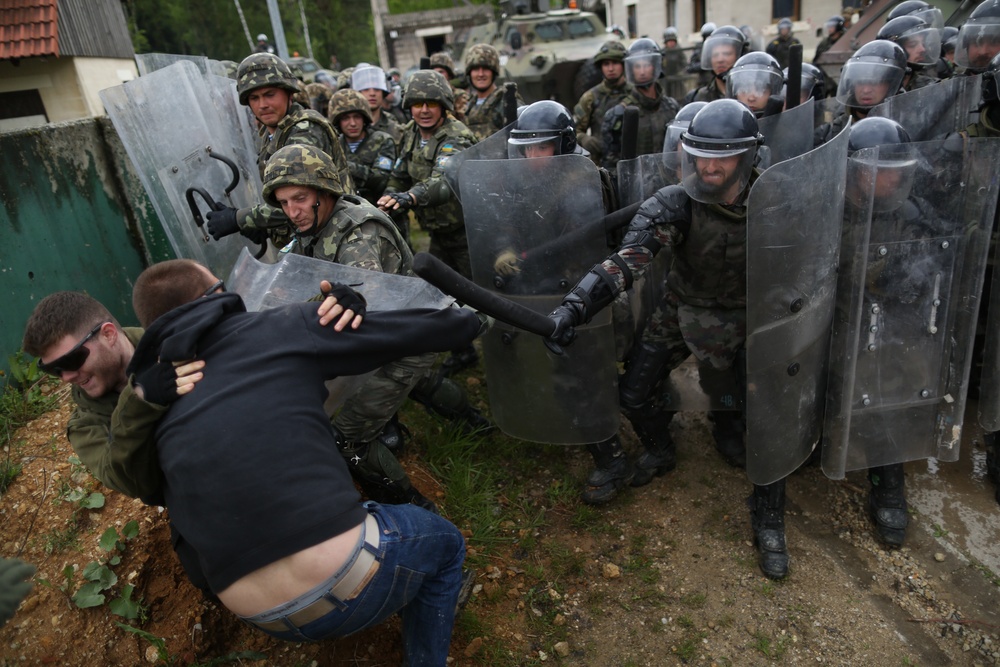 525th Battlefield Surveillance Brigade Kosovo Force mission rehearsal exercise