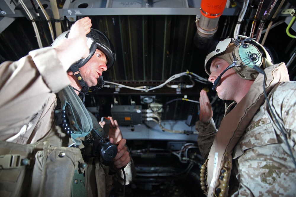 SP-MAGTF Crisis Response Marine Reenlistment